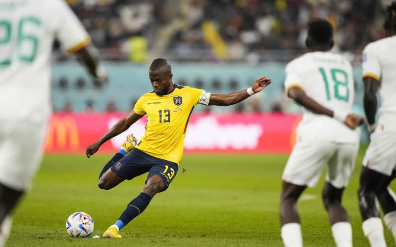 Kỹ thuật đá phạt trực tiếp chuẩn xác