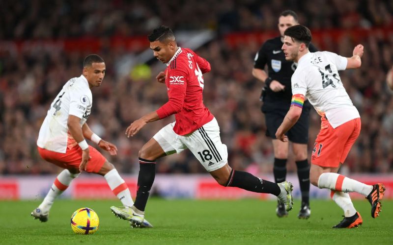 Tiền vệ phòng ngự và tầm ảnh hưởng chiến thuật